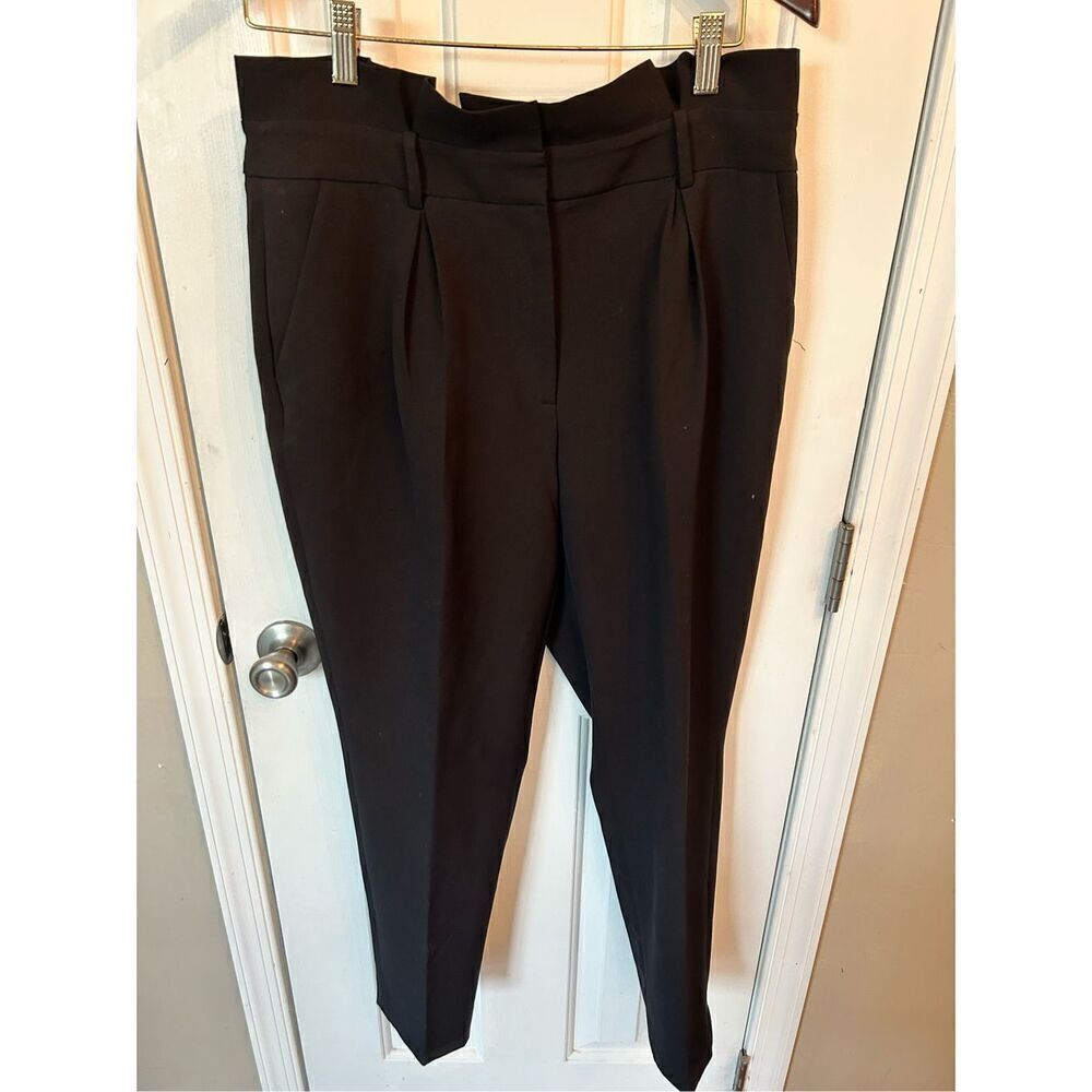 White House black market tapered ankle black dress pants size 8 high rise